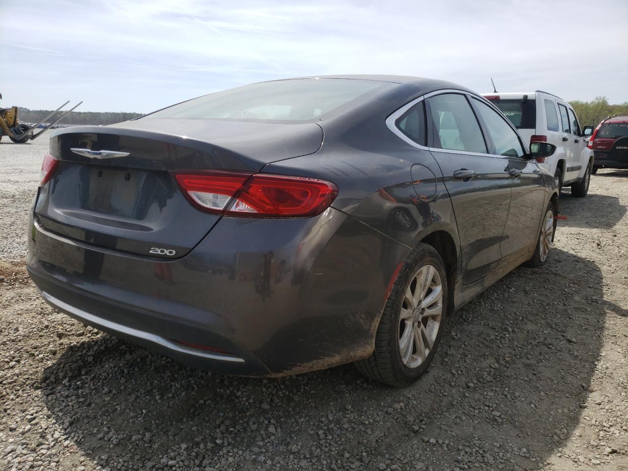 Photo 4 from auction – 2015 CHRYSLER 200 LIMITE with VIN 1C3CCCAB3FN613753