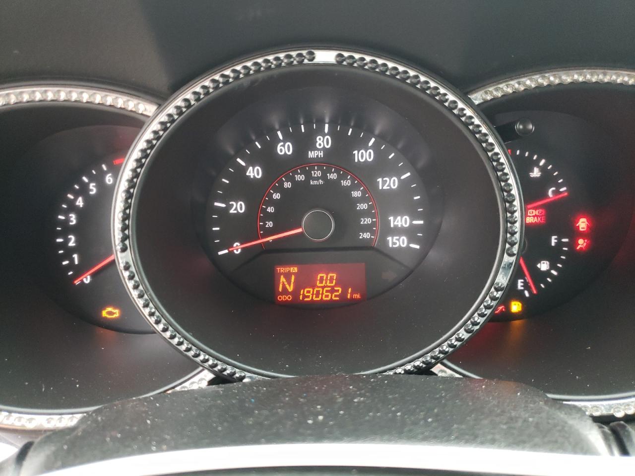 Photo 8 from auction – 2011 KIA SORENTO BA with VIN 5XYKT3A1XBG004787