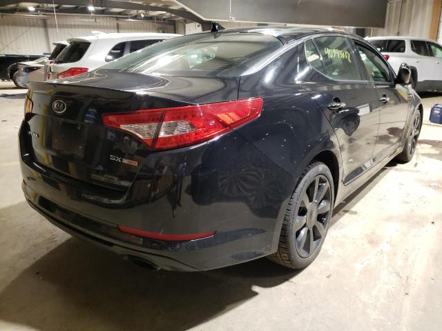 Фото 4 с аукциона – 2012 KIA OPTIMA SX с VIN 5XXGR4A64CG012847
