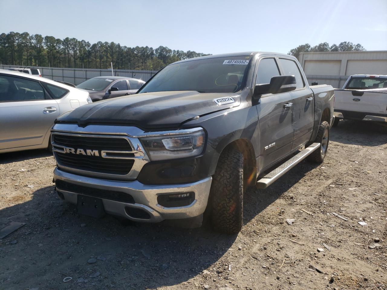 Photo 2 from auction – 2019 RAM 1500 BIG H with VIN 1C6SRFFT3KN699334