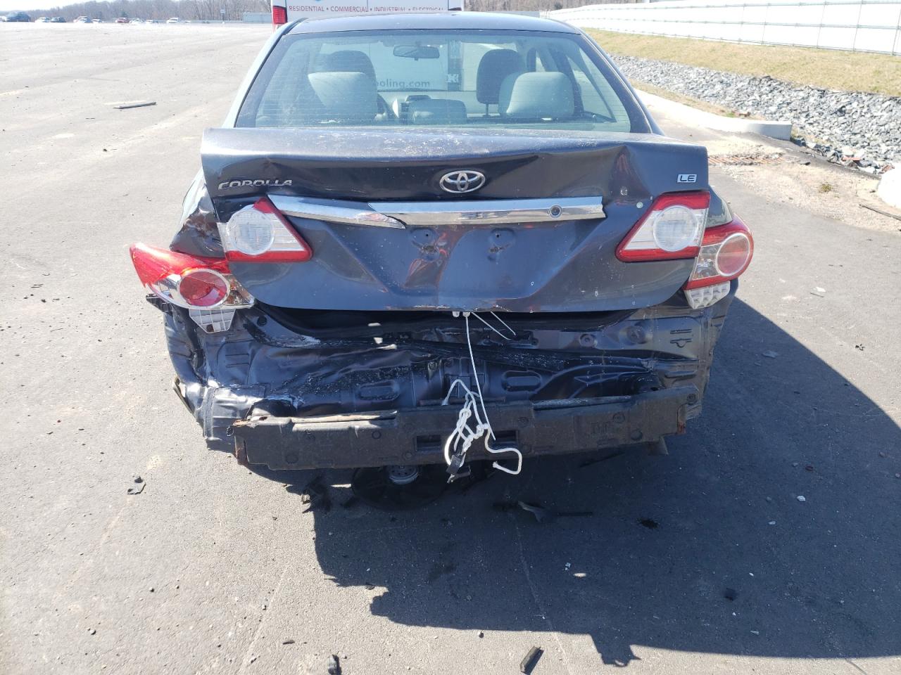Photo 9 from auction – 2013 TOYOTA COROLLA with VIN 2T1BU4EE8DC038225