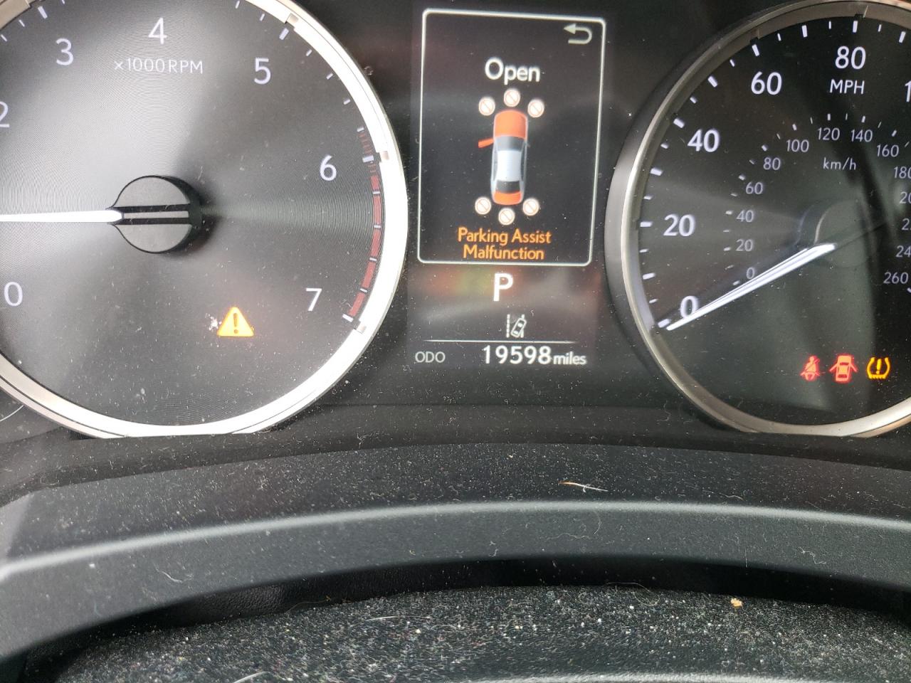 Photo 8 from auction – 2019 LEXUS IS 300 with VIN JTHBA1D26K5092999