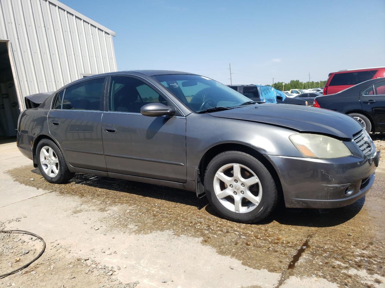 NISSAN ALTIMA S 2005 with VIN 1N4AL11D25C317955 - Photo from auction