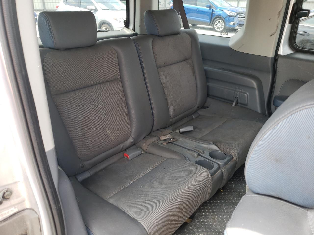 Photo 6 from auction – 2003 HONDA ELEMENT EX with VIN 5J6YH18513L007991