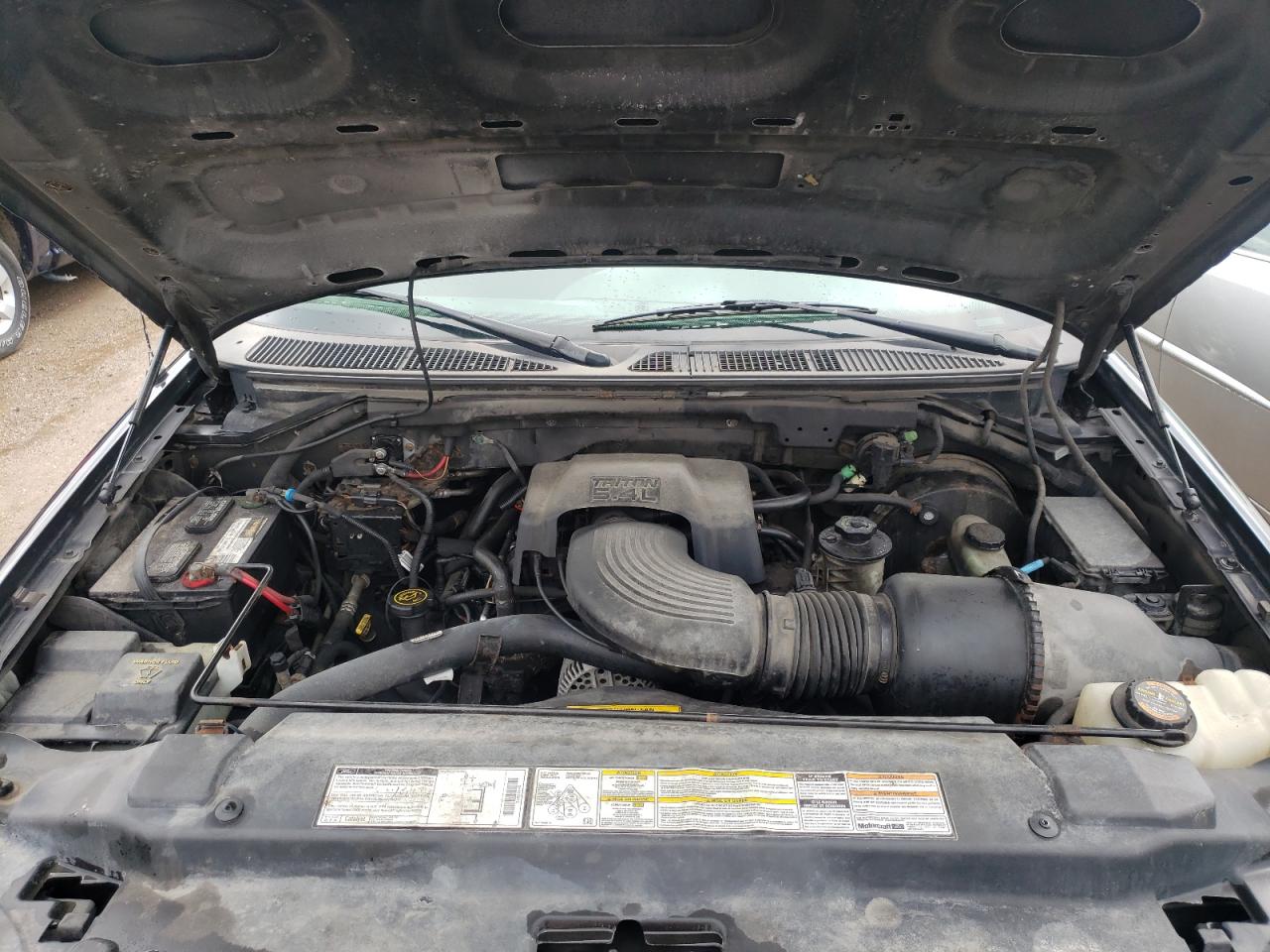 Photo 7 from auction – 2000 FORD F150 with VIN 2FTRF17L1YCA64595