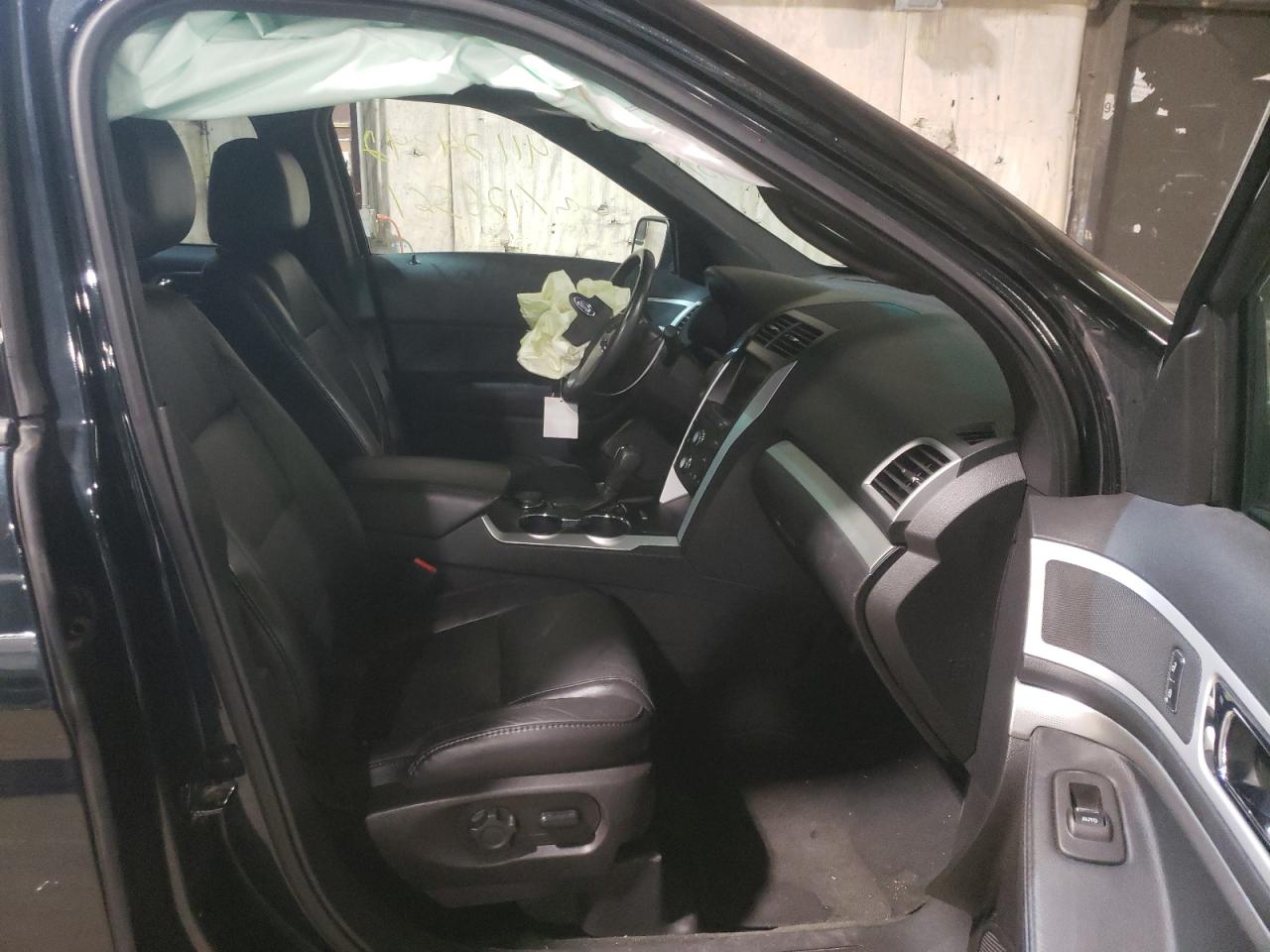 Photo 5 from auction – 2014 FORD EXPLORER X with VIN 1FM5K8D84EGC10951