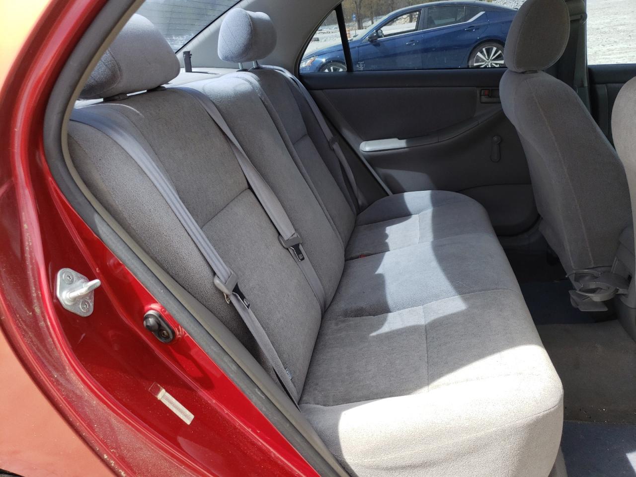 Photo 6 from auction – 2003 TOYOTA COROLLA CE with VIN JTDBR32E032014532