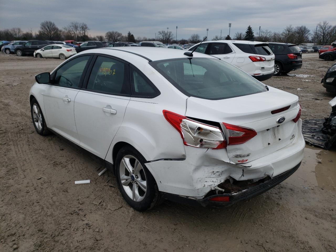 Photo 3 from auction – 2014 FORD FOCUS SE with VIN 1FADP3F23EL122760