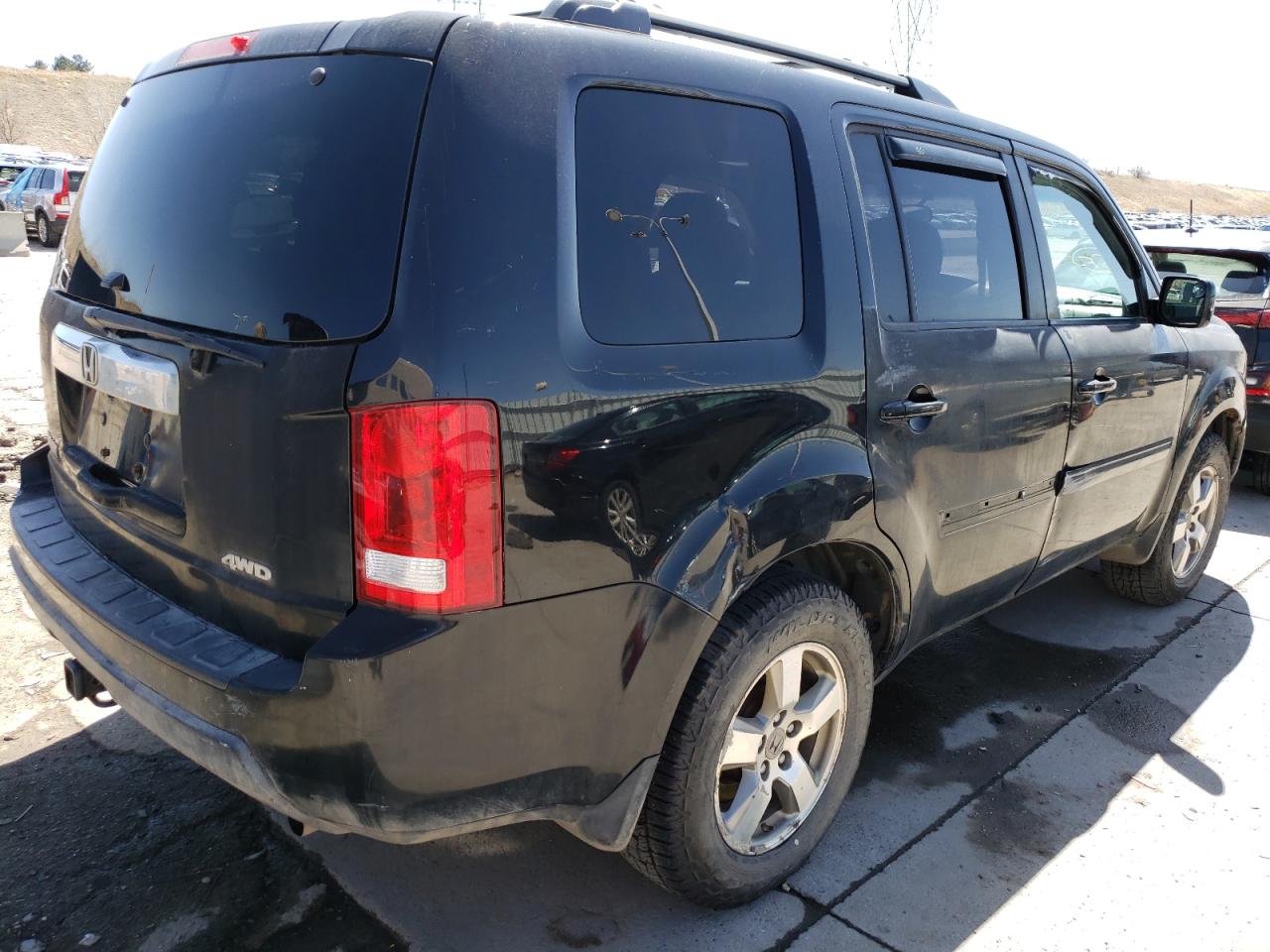 Photo 4 from auction – 2011 HONDA PILOT EX with VIN 5FNYF4H47BB015759