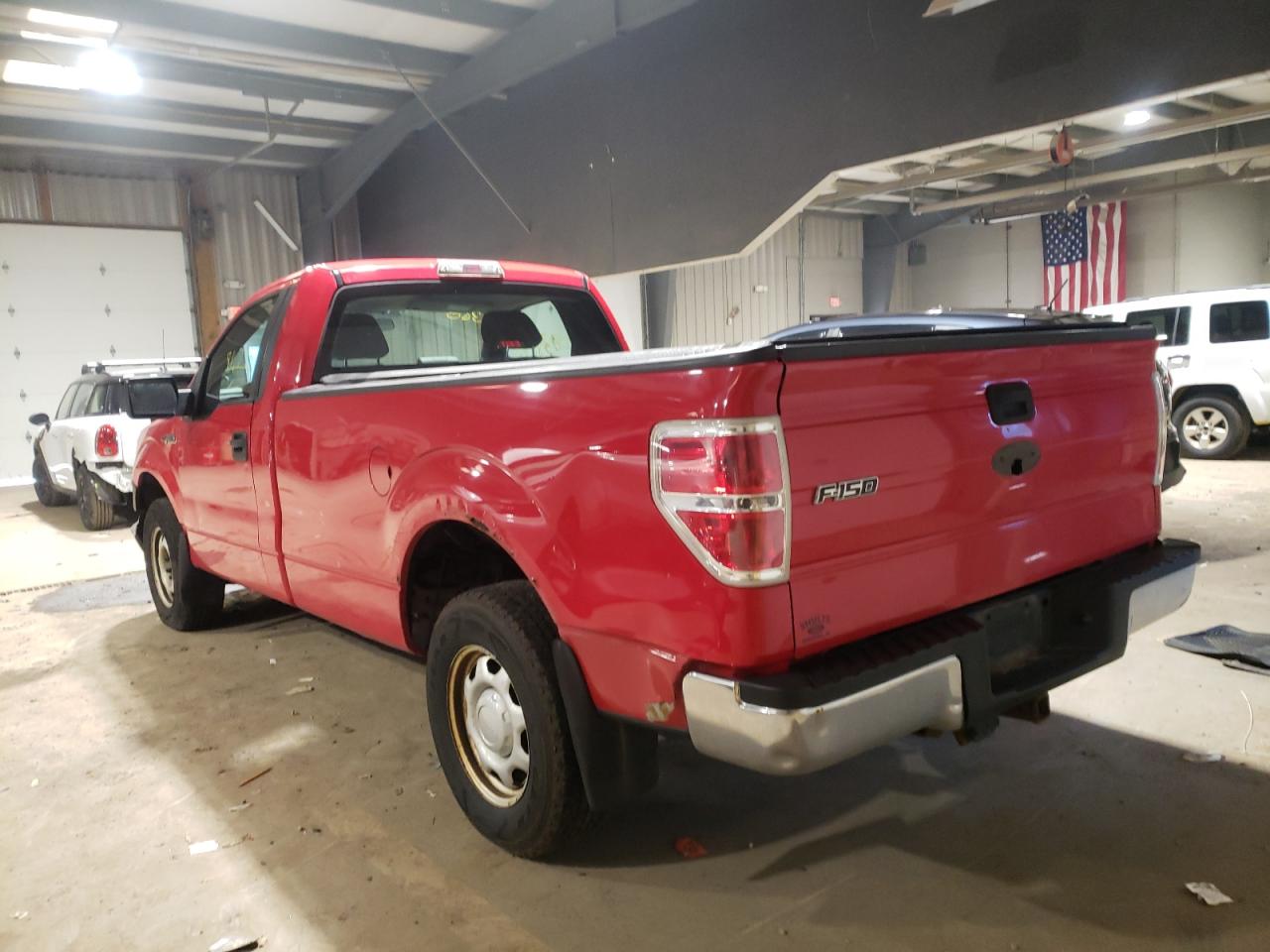 Photo 3 from auction – 2010 FORD F150 with VIN 1FTMF1C83AKA18537