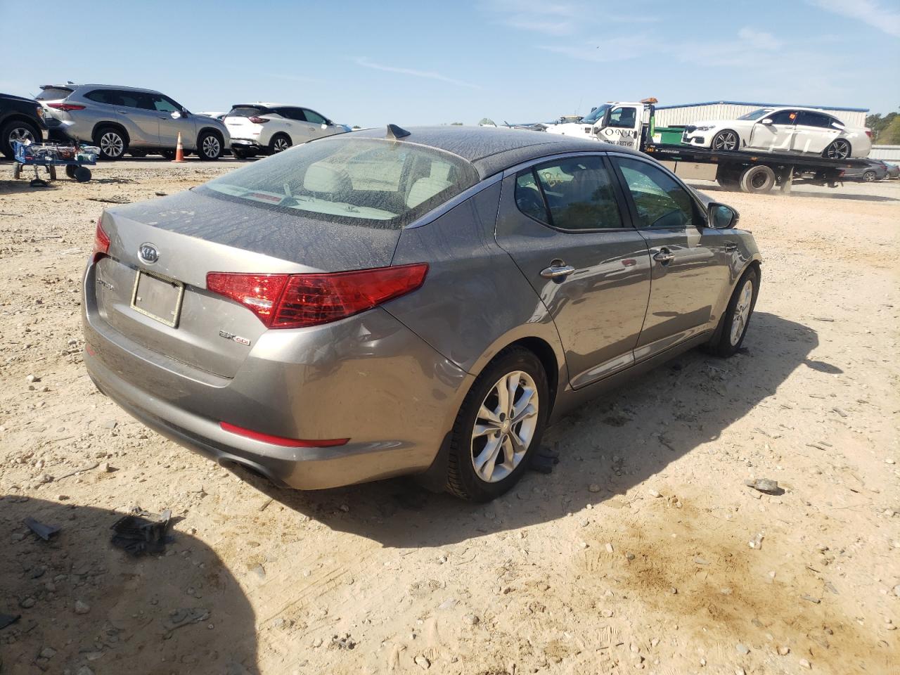 Photo 4 from auction – 2012 KIA OPTIMA EX with VIN 5XXGN4A71CG036950