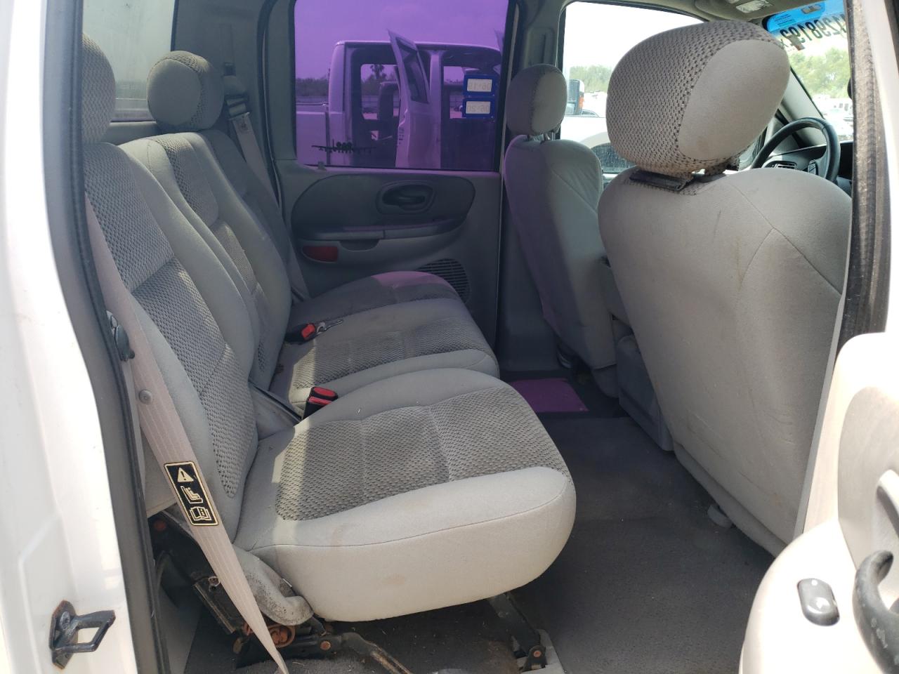 Photo 6 from auction – 2002 FORD F150 SUPER with VIN 1FTRW086X2KC75249