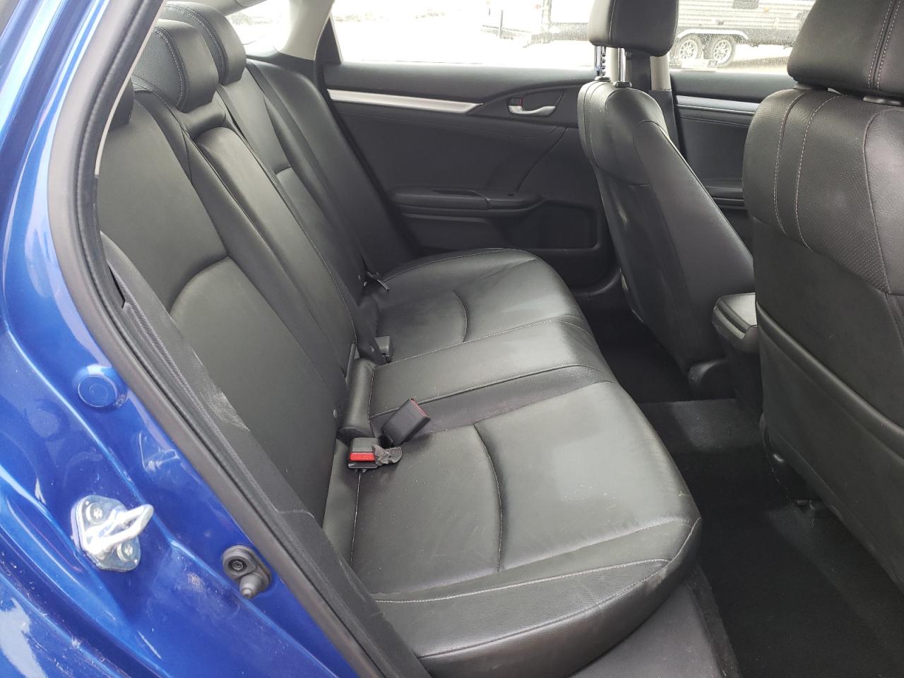 Photo 6 from auction – 2018 HONDA CIVIC with VIN JHMFC1F73JX009889