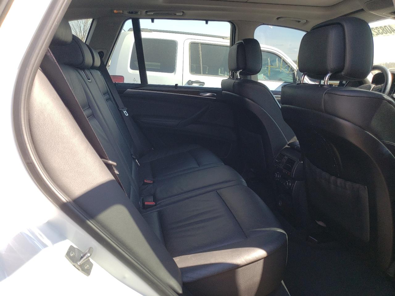 Photo 6 from auction – 2013 BMW X5 XDRIVE3 with VIN 5UXZV4C53D0B01631