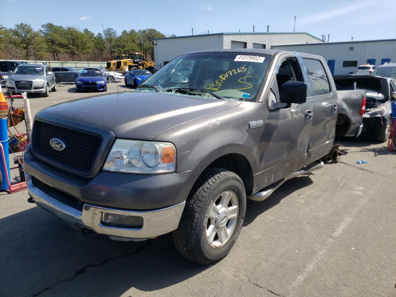 Photo 2 from auction – 2004 FORD F150 SUPER with VIN 1FTPW14504KD17263
