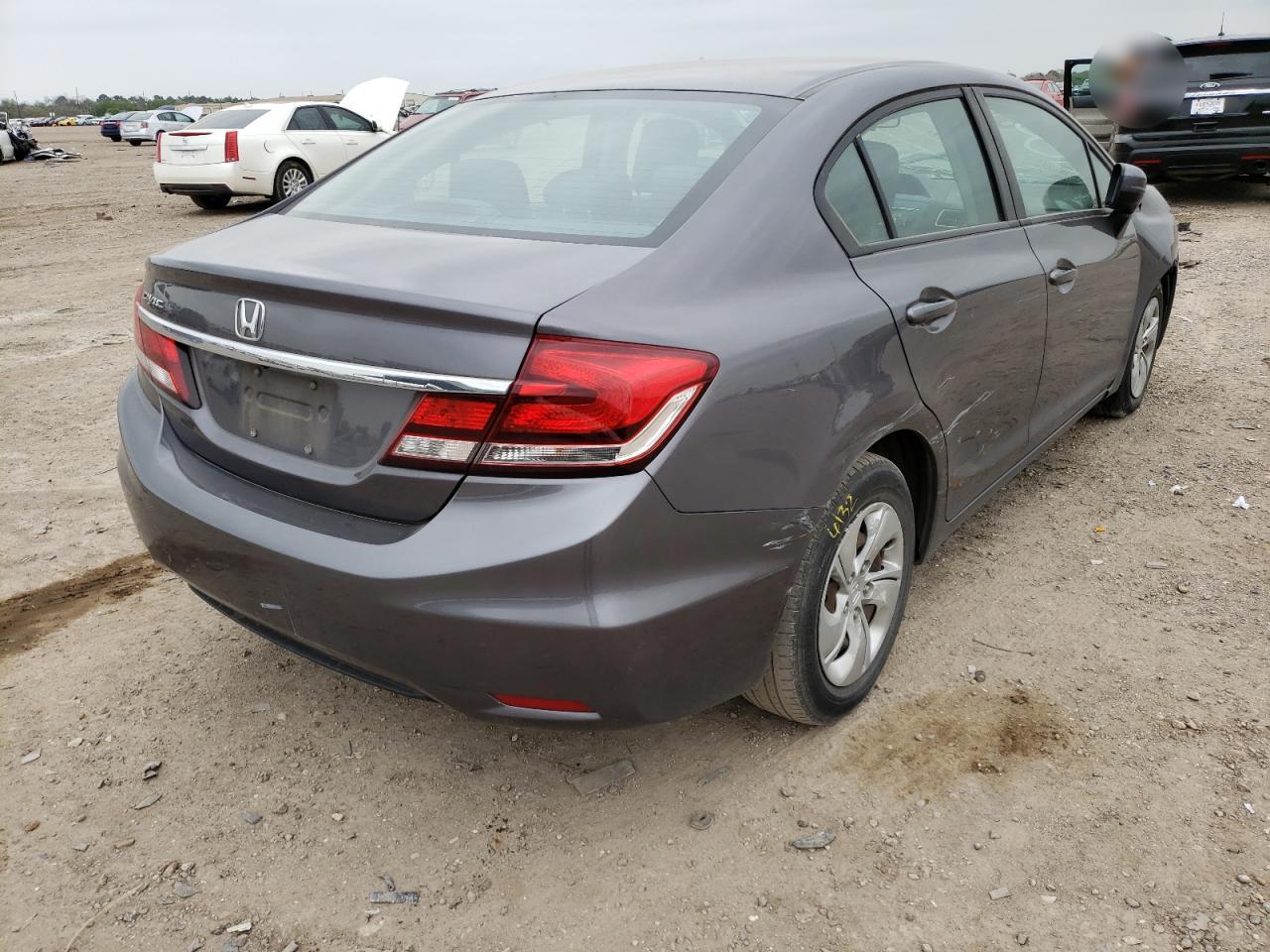 Zdjęcie 4 z aukcji – 2014 HONDA CIVIC LX z VIN 19XFB2F50EE063987
