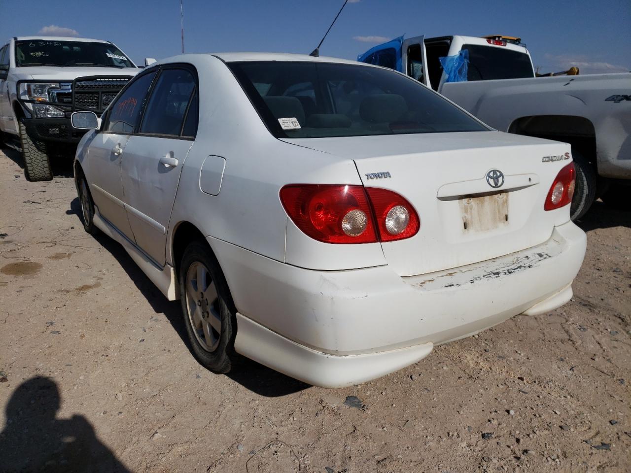 Photo 3 from auction – 2005 TOYOTA COROLLA CE with VIN 2T1BR32E75C364017