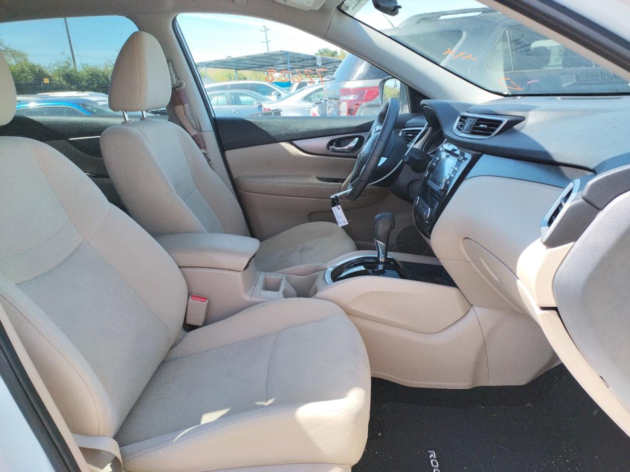 Photo 5 from auction – 2016 NISSAN ROGUE S with VIN KNMAT2MT6GP684758