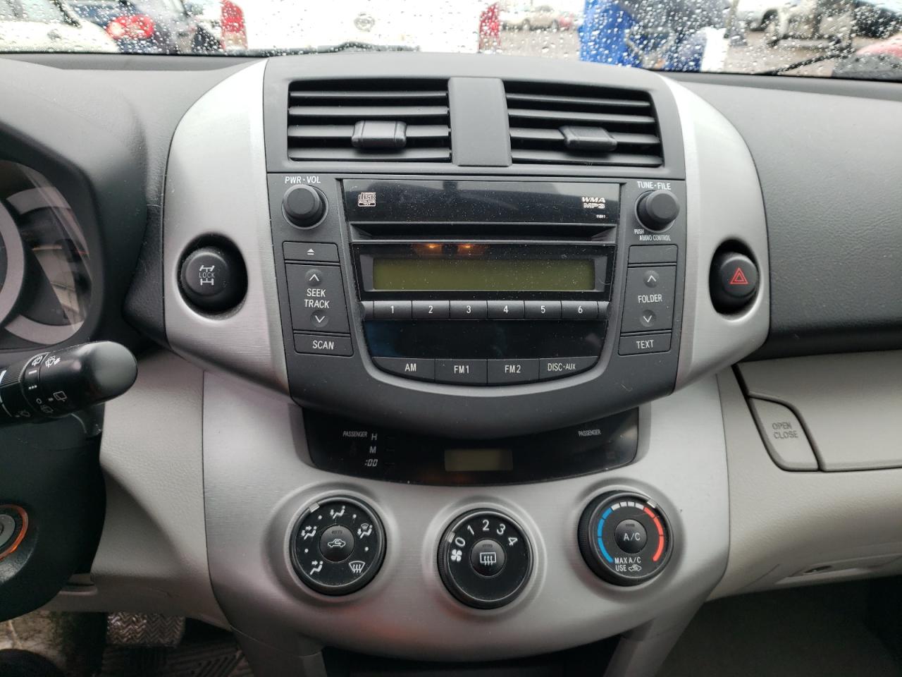 Photo 9 from auction – 2008 TOYOTA RAV4 with VIN JTMBD33V485212565