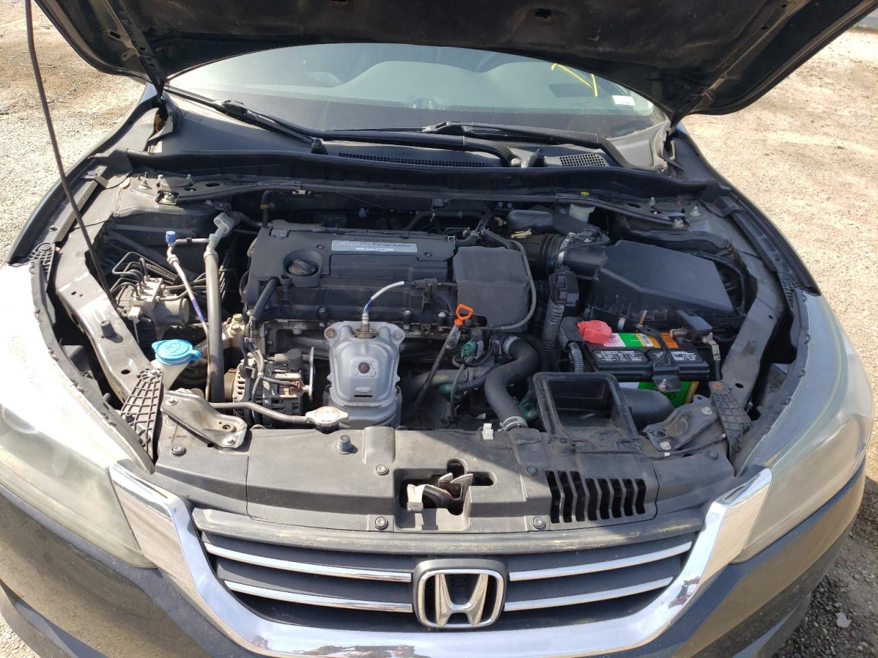 Photo 7 from auction – 2015 HONDA ACCORD EXL with VIN 1HGCR2F86FA161209