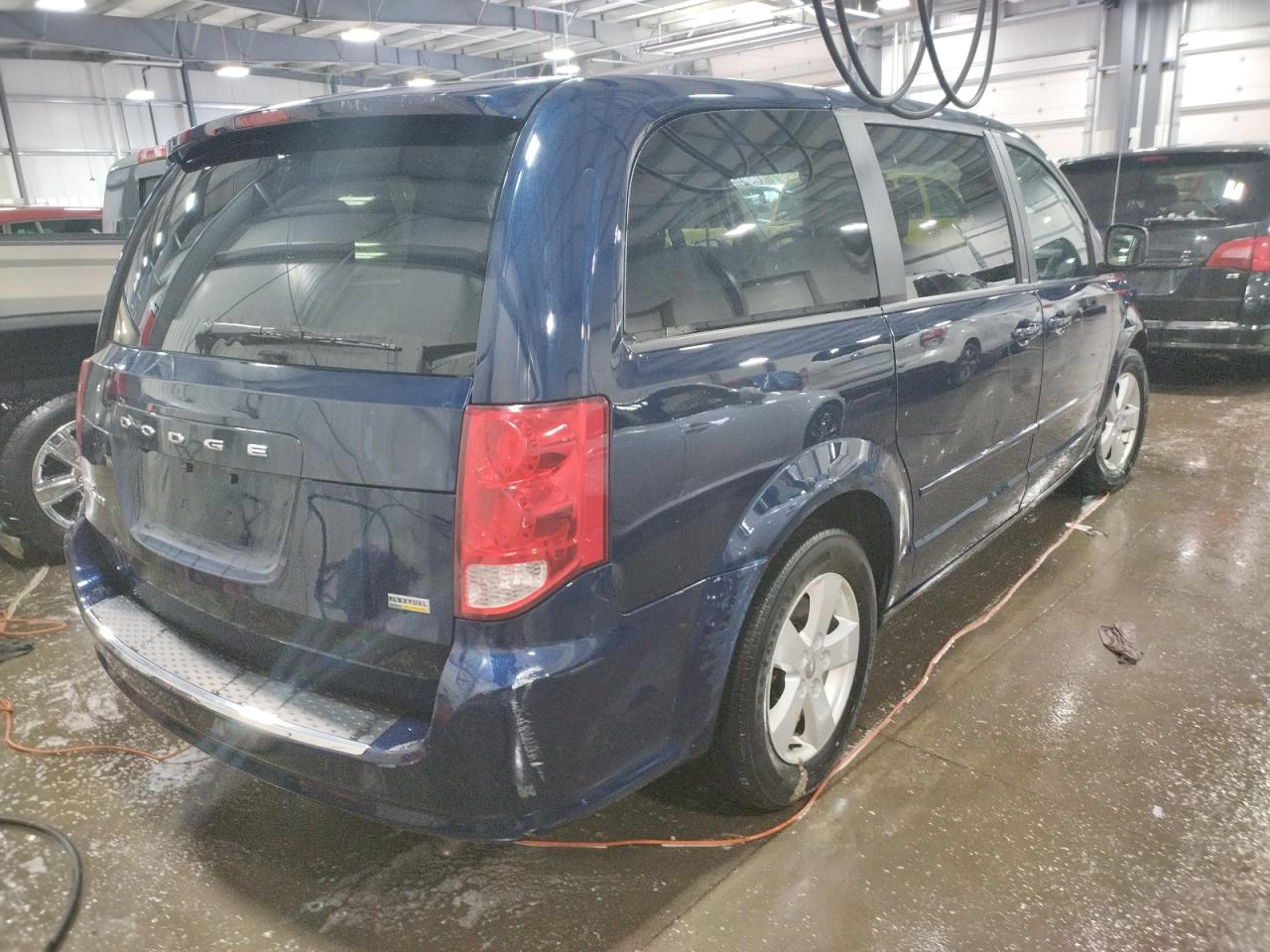 صورة رقم 4 من المزاد - 2013 DODGE GRAND CARA مع VIN 2C4RDGBG0DR634516