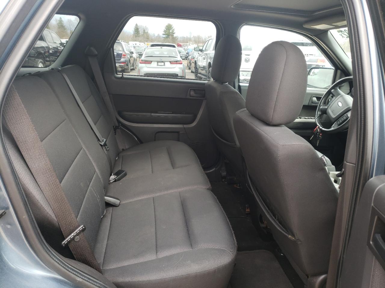 Photo 6 from auction – 2010 FORD ESCAPE XLT with VIN 1FMCU9DG0AKB53105