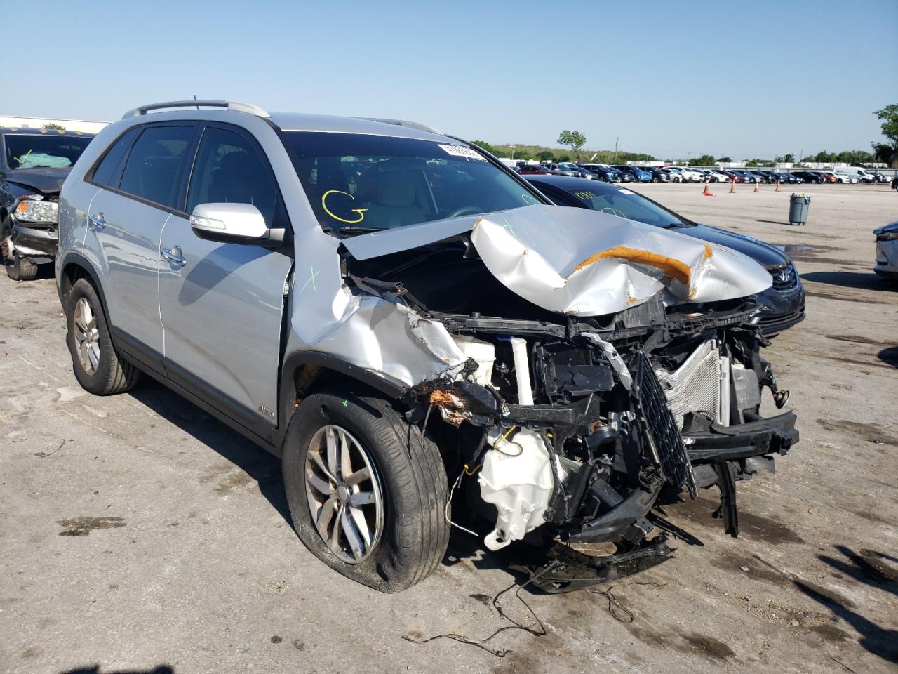 Photo 1 from auction – 2015 KIA SORENTO LX with VIN 5XYKTDA71FG623360