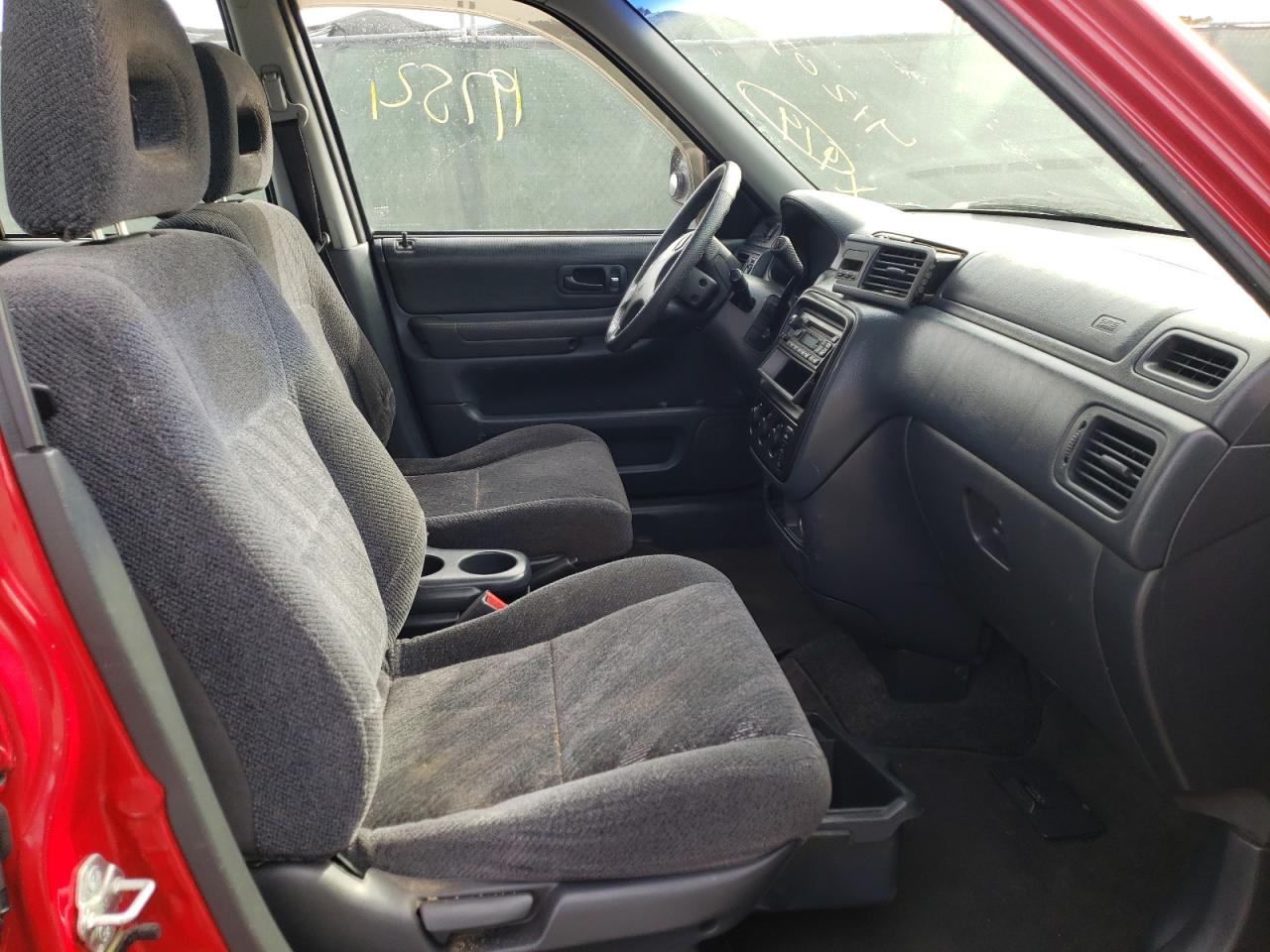 Photo 5 from auction – 2000 HONDA CR-V LX with VIN JHLRD2841YC007809