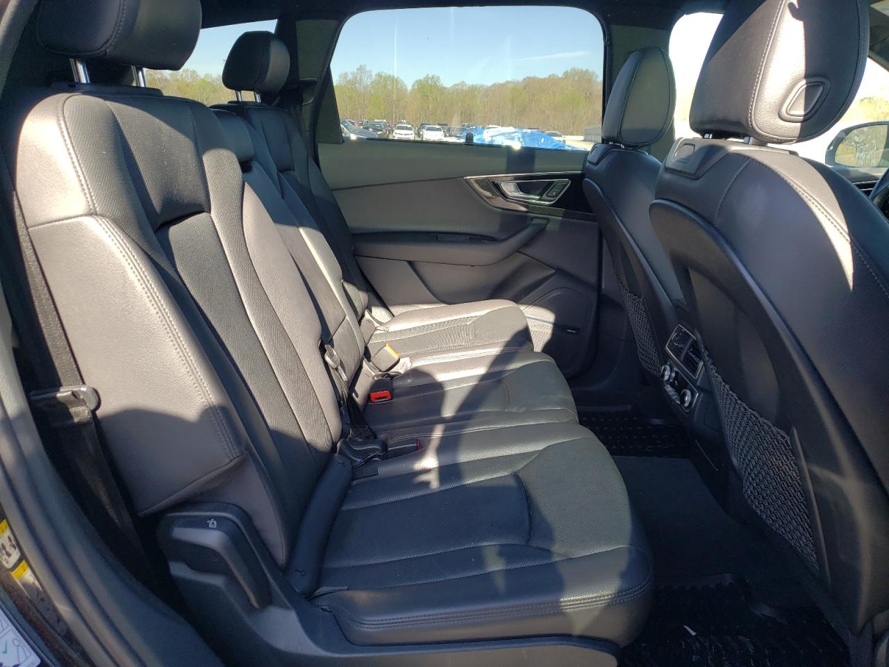 Photo 6 from auction – 2017 AUDI Q7 PREMIUM with VIN WA1LAAF79HD023084