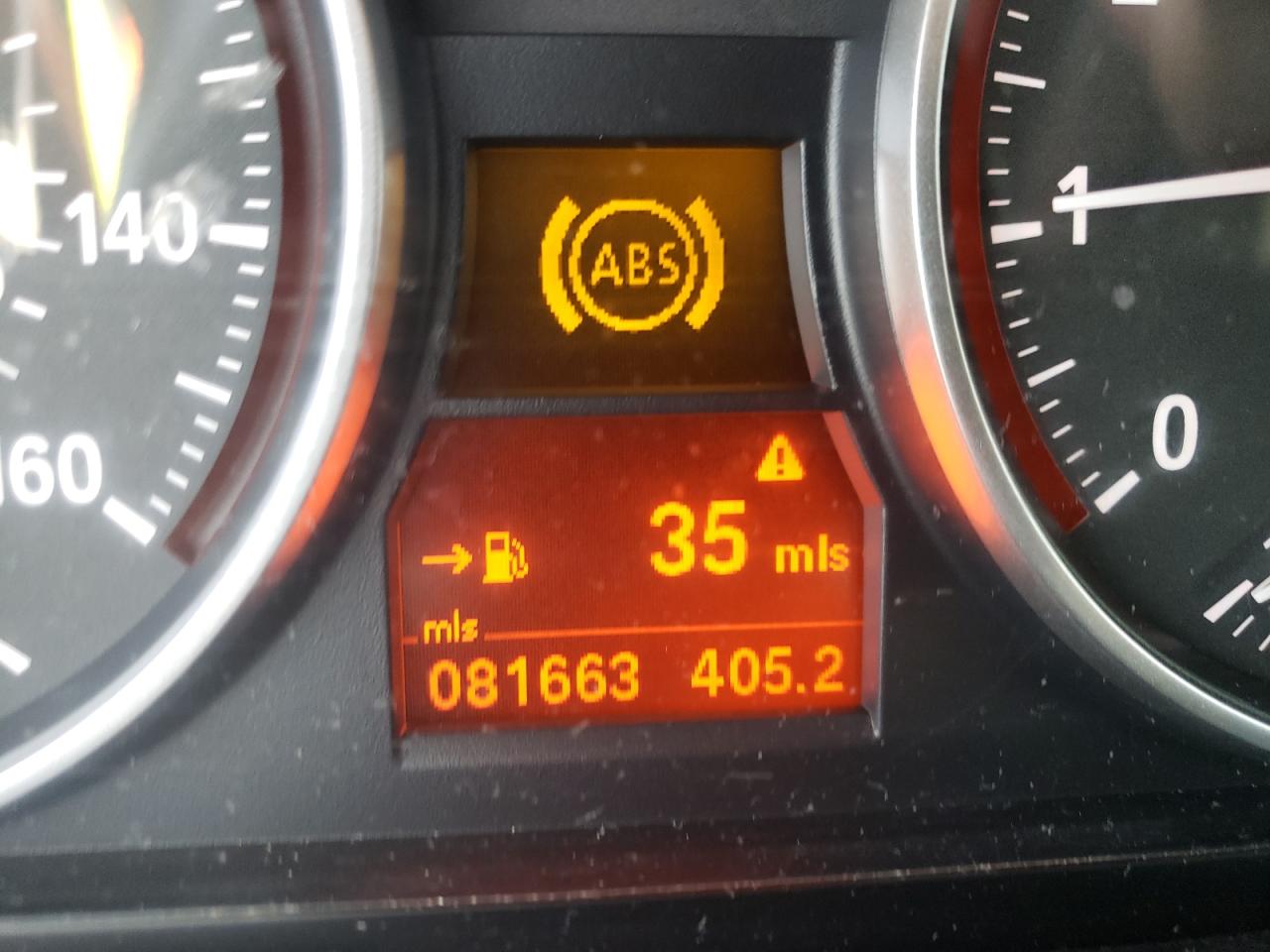 Photo 8 from auction – 2011 BMW 328 I with VIN WBAKE3C59BE444578