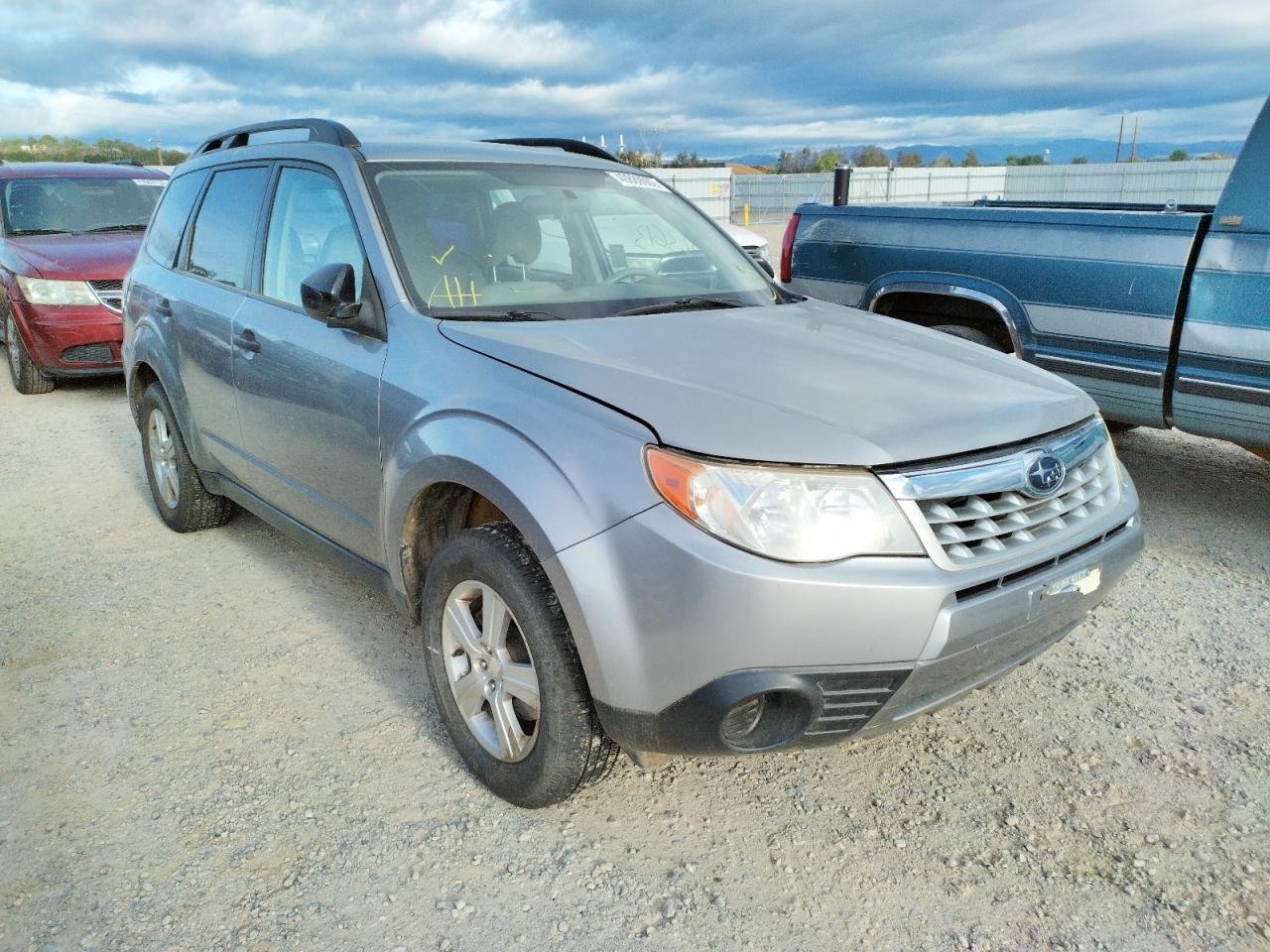 SUBARU FORESTER 2 2011 with VIN JF2SHABC8BH742733 - Photo from auction