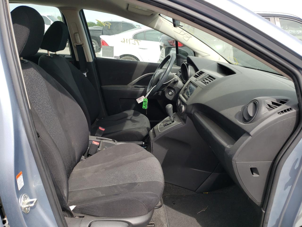 Photo 5 from auction – 2012 MAZDA 5 with VIN JM1CW2BL6C0102311