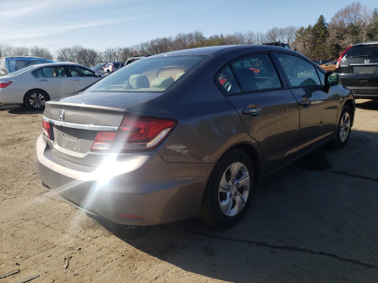 Photo 4 from auction – 2013 HONDA CIVIC LX with VIN 19XFB2F56DE006370