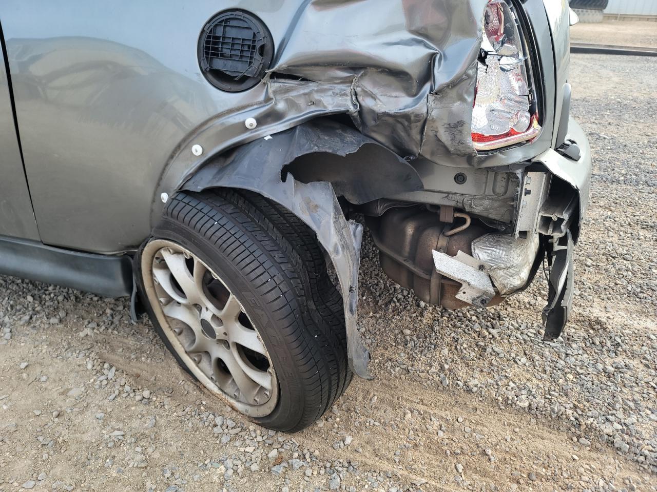 Photo 9 from auction – 2008 MINI COOPER S with VIN WMWRH33588TL96064