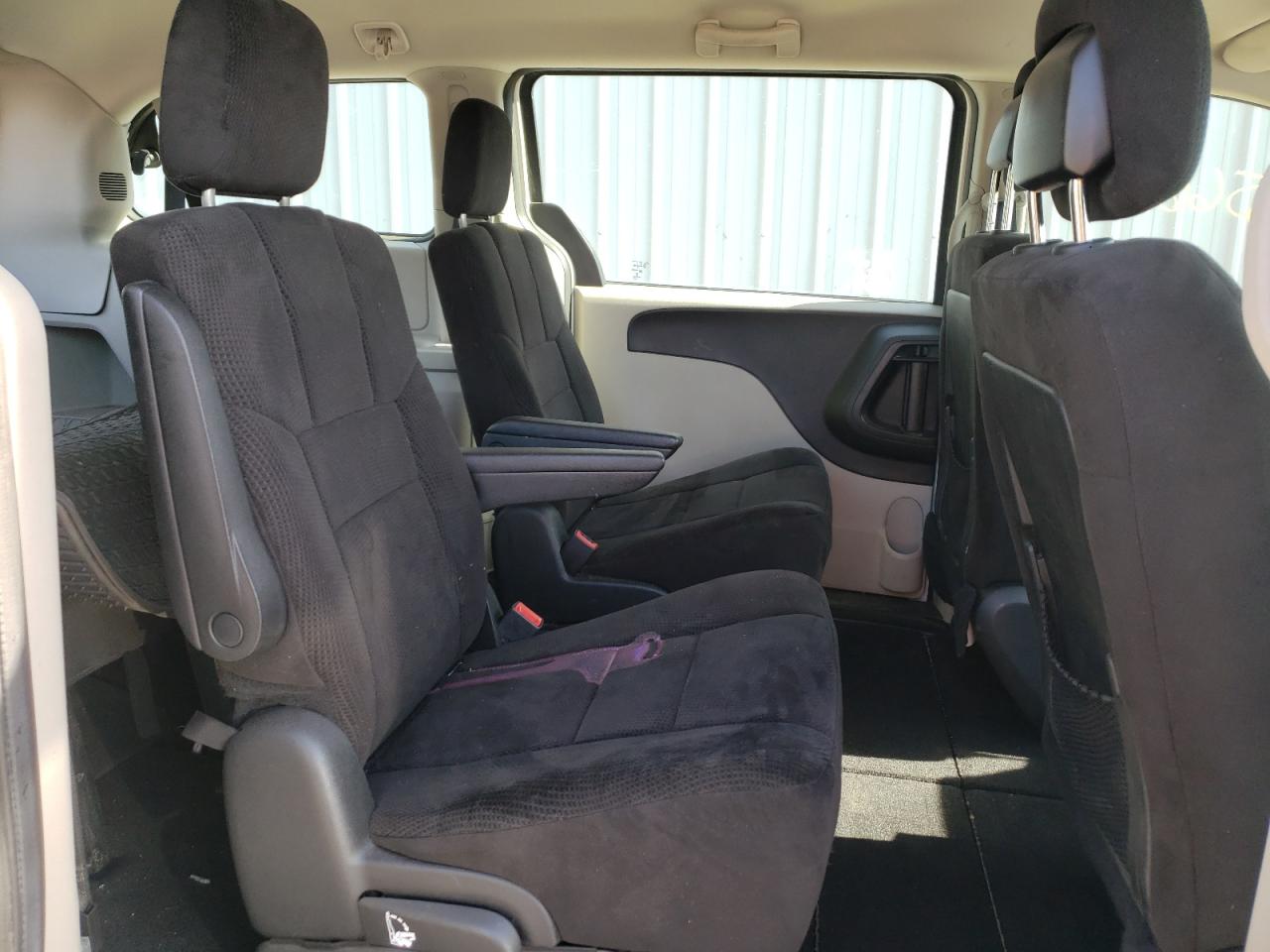 Photo 6 from auction – 2013 DODGE GRAND CARA with VIN 2C4RDGBG5DR569985
