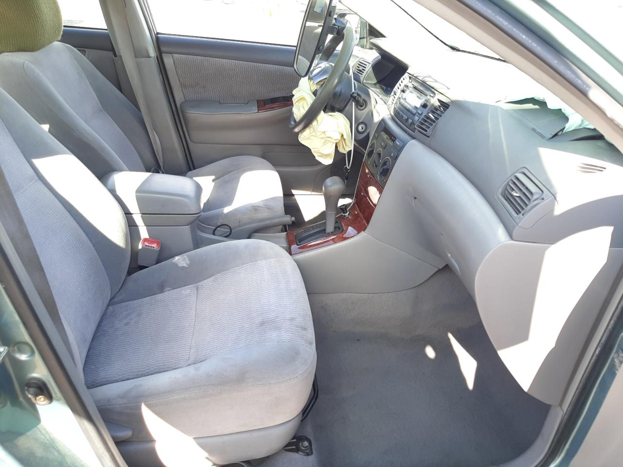 Photo 5 from auction – 2005 TOYOTA COROLLA CE with VIN 1NXBR32EX5Z495859