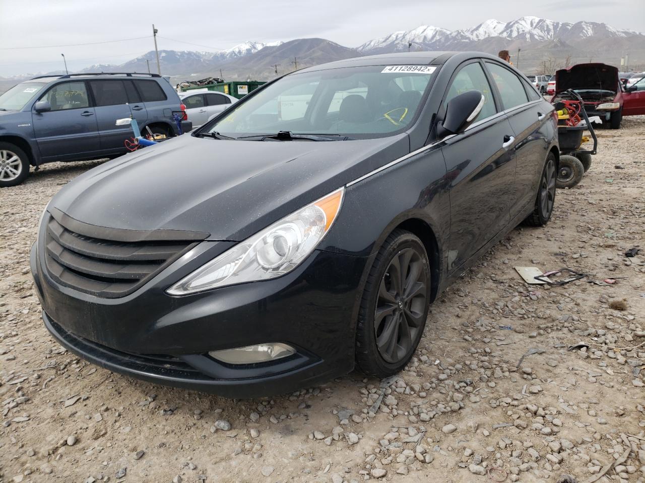 Photo 2 from auction – 2013 HYUNDAI SONATA SE with VIN 5NPEC4ABXDH655084