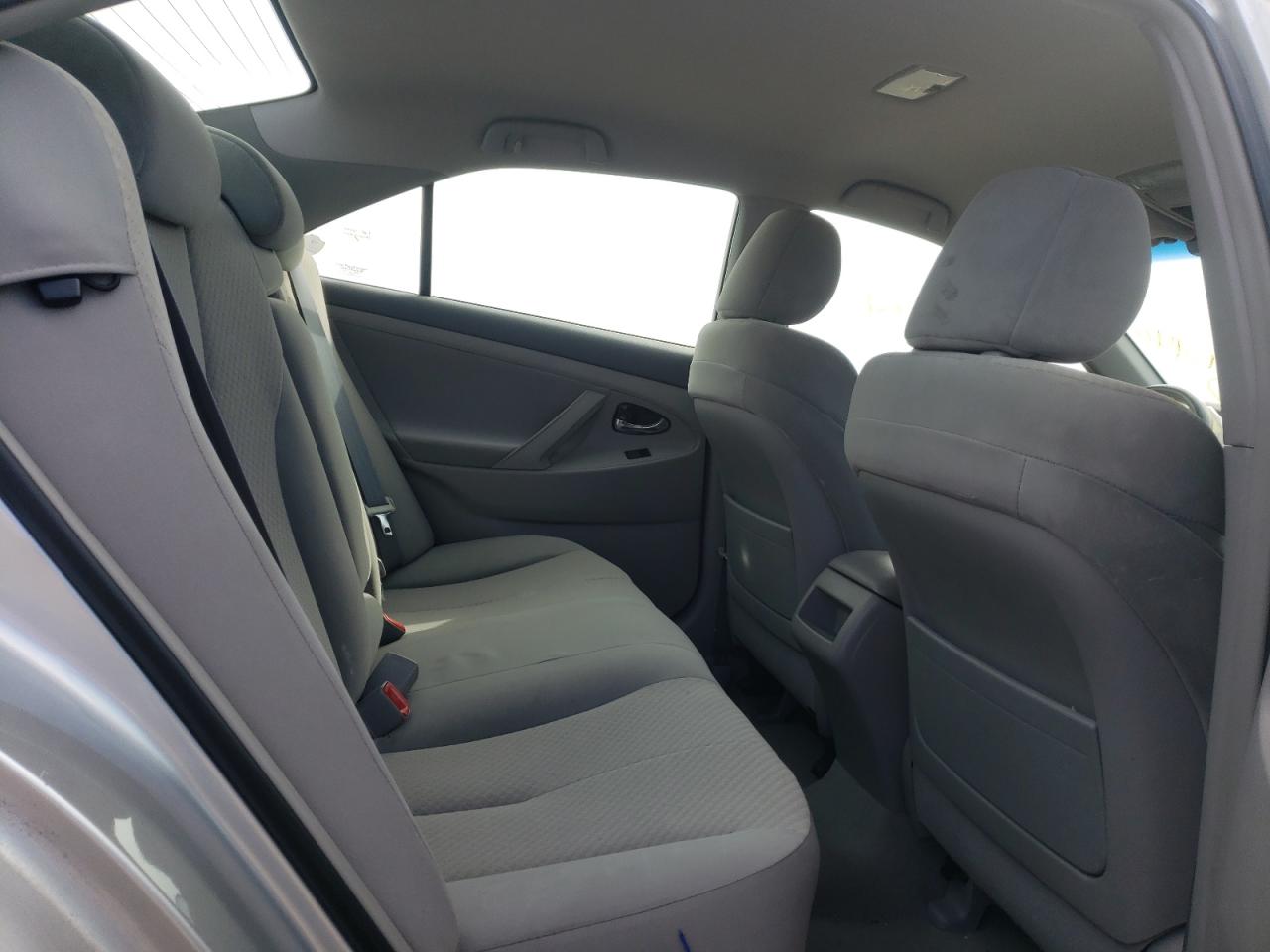 Photo 6 from auction – 2007 TOYOTA CAMRY with VIN 4T1BE46K67U713140