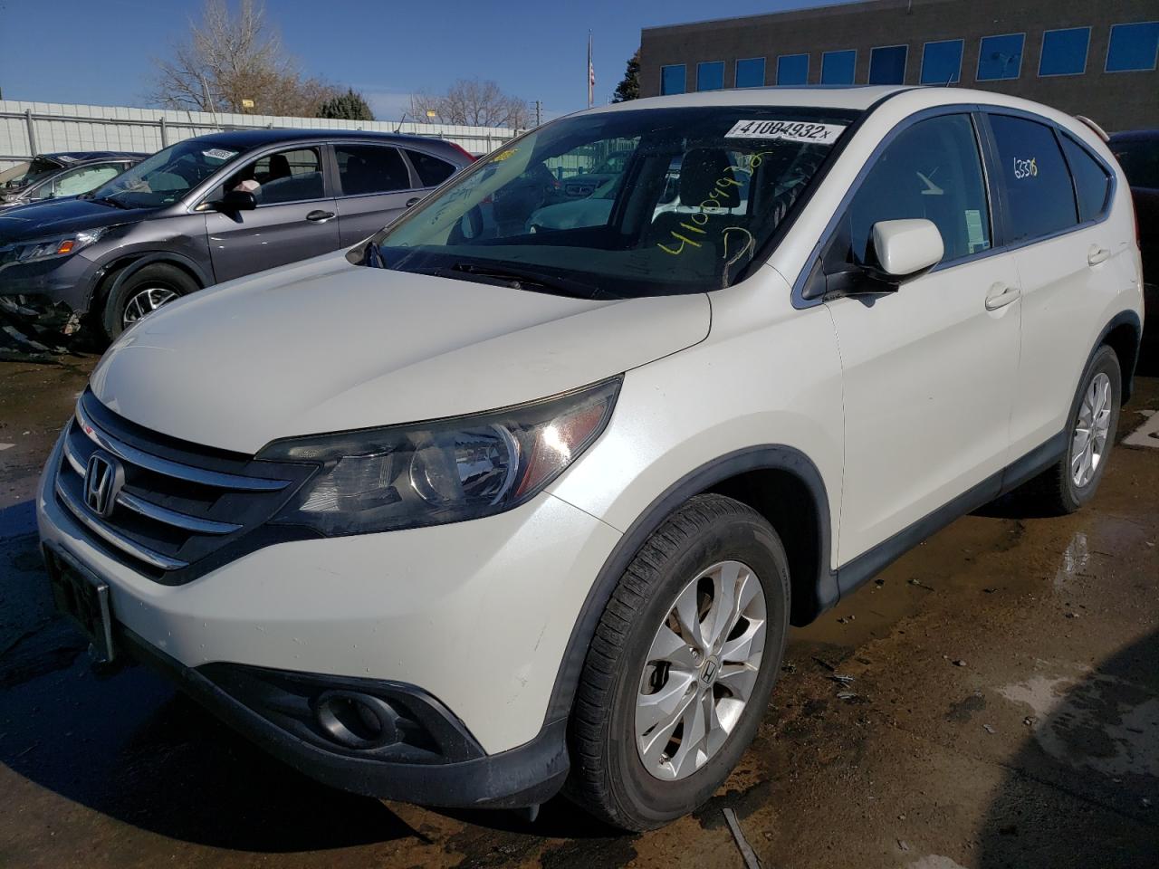 Photo 2 from auction – 2013 HONDA CR-V EX with VIN 5J6RM3H58DL020492