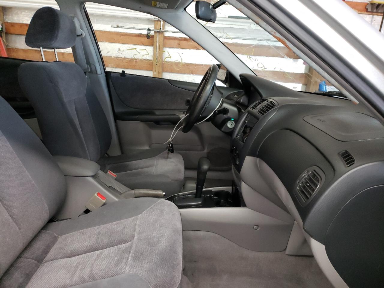 Photo 5 from auction – 2002 MAZDA PROTEGE DX with VIN JM1BJ225220540320