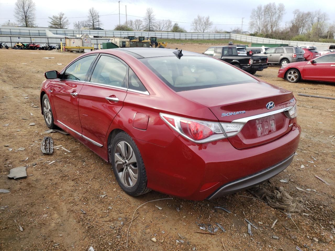 Photo 3 from auction – 2014 HYUNDAI SONATA HYB with VIN KMHEC4A48EA104545