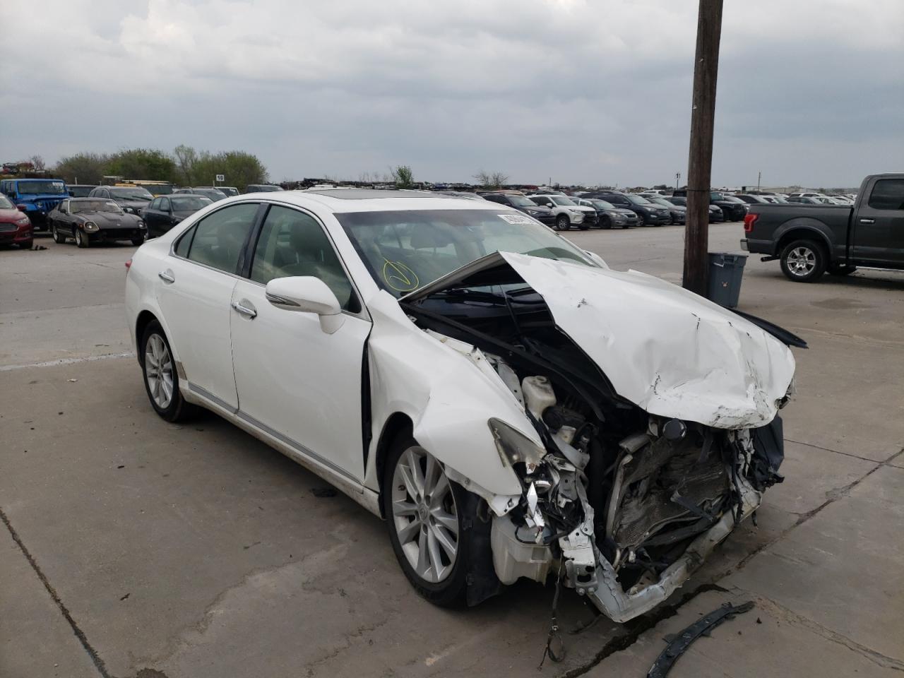LEXUS ES 350 2010 with VIN JTHBK1EG3A2384116 - Photo from auction
