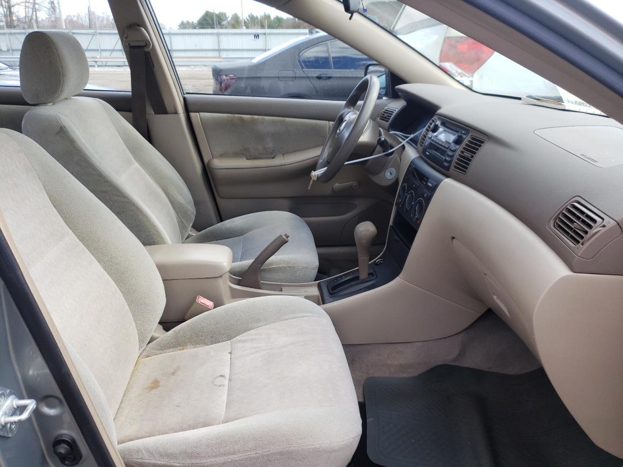 Photo 5 from auction – 2003 TOYOTA COROLLA with VIN JTDBR32E330030929