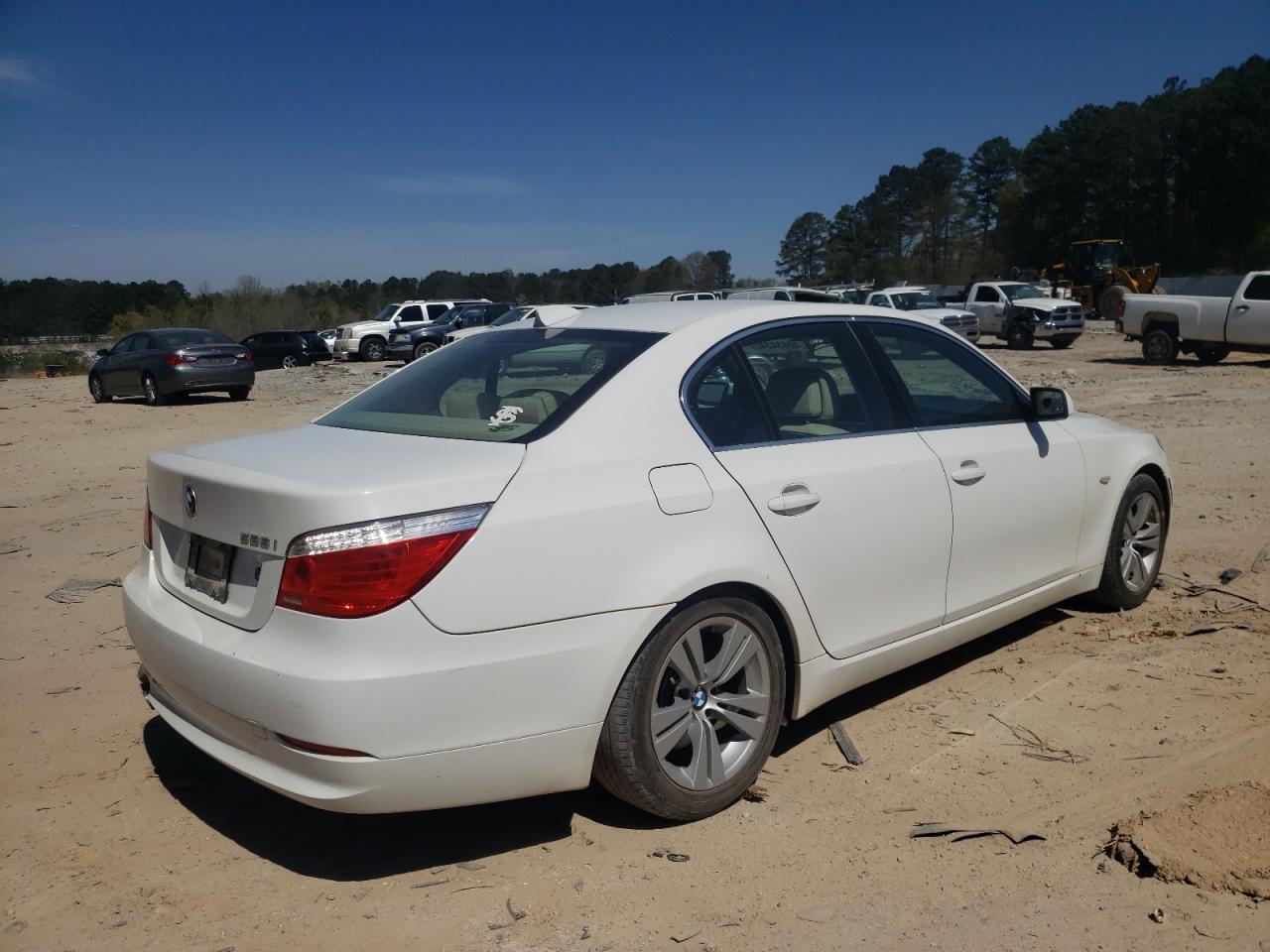 Photo 4 from auction – 2009 BMW 528 I with VIN WBANU53549C122402