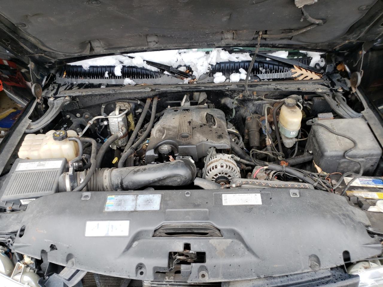 Photo 7 from auction – 2002 CHEVROLET SILVERADO with VIN 1GCHK29G32E165233