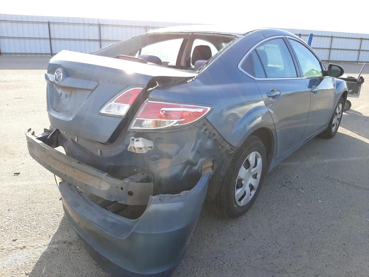 Photo 4 from auction – 2012 MAZDA 6 I with VIN 1YVHZ8BH2C5M02579