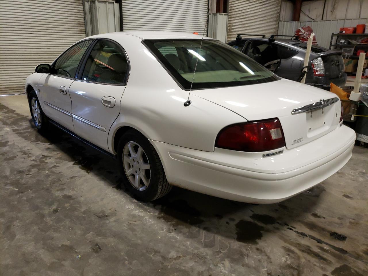 Photo 3 from auction – 2002 MERCURY SABLE LS P with VIN 1MEFM55S52G629137