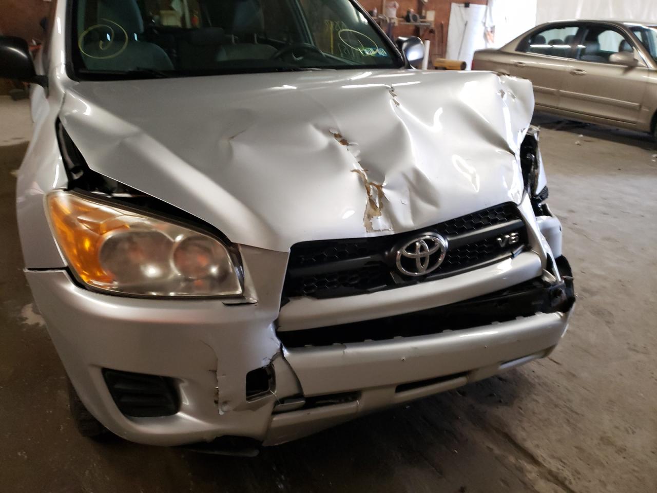 Photo 9 from auction – 2010 TOYOTA RAV4 with VIN JTMBK4DV2A5086478