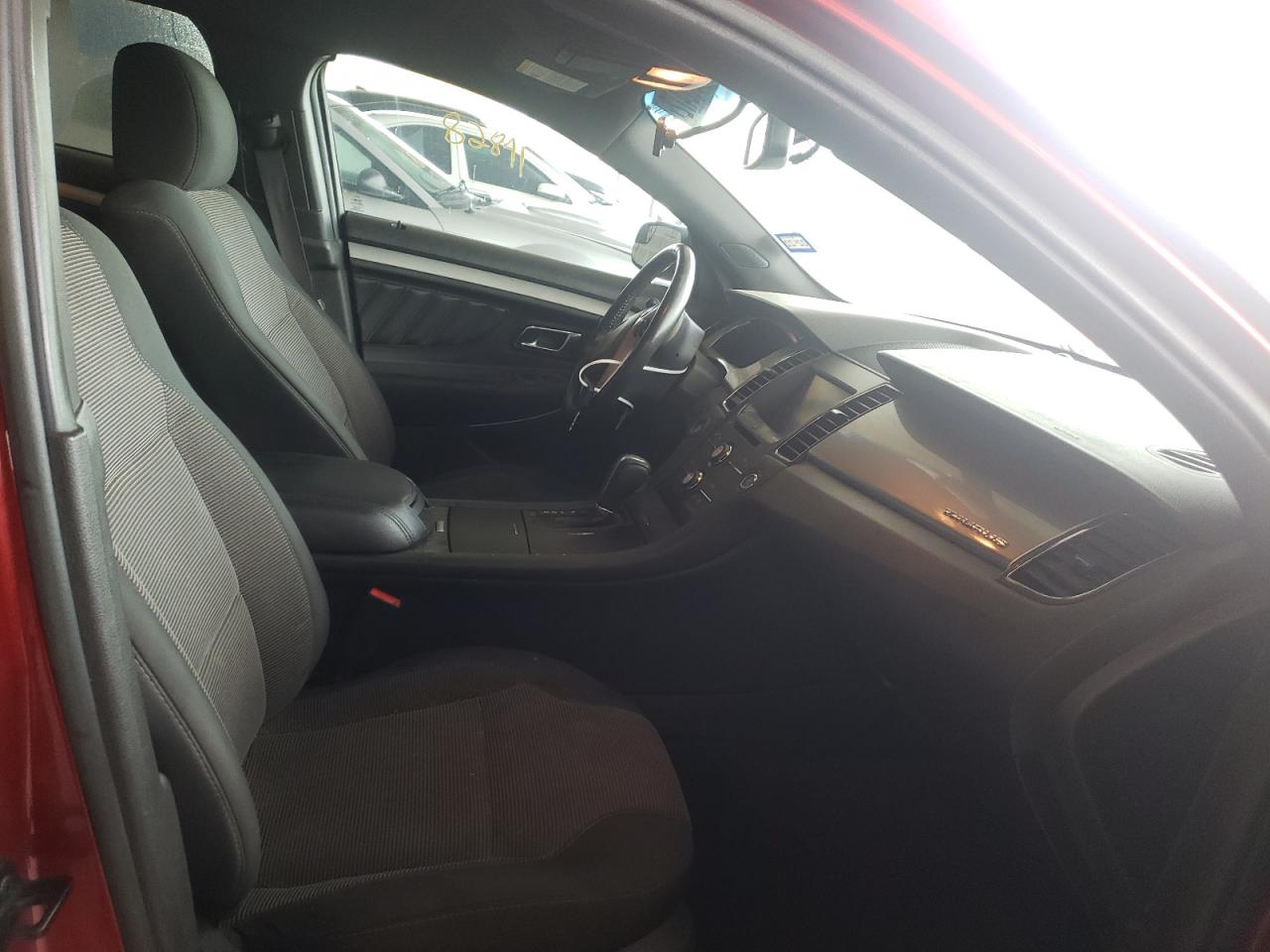 Photo 5 from auction – 2013 FORD TAURUS SEL with VIN 1FAHP2E81DG212000