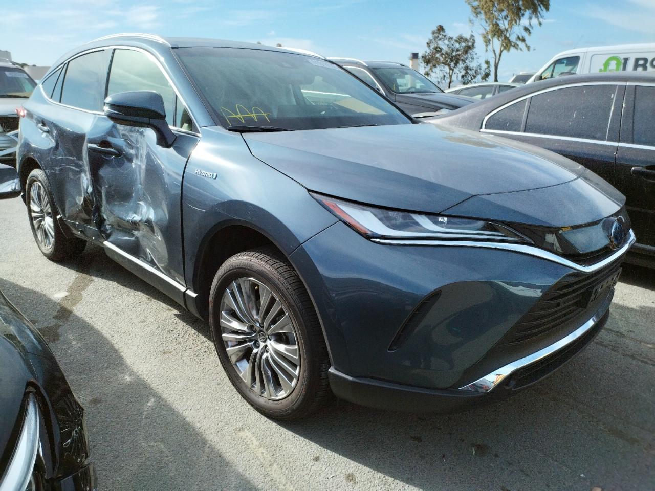 Photo 1 from auction – 2021 TOYOTA VENZA LE with VIN JTEAAAAH2MJ047635